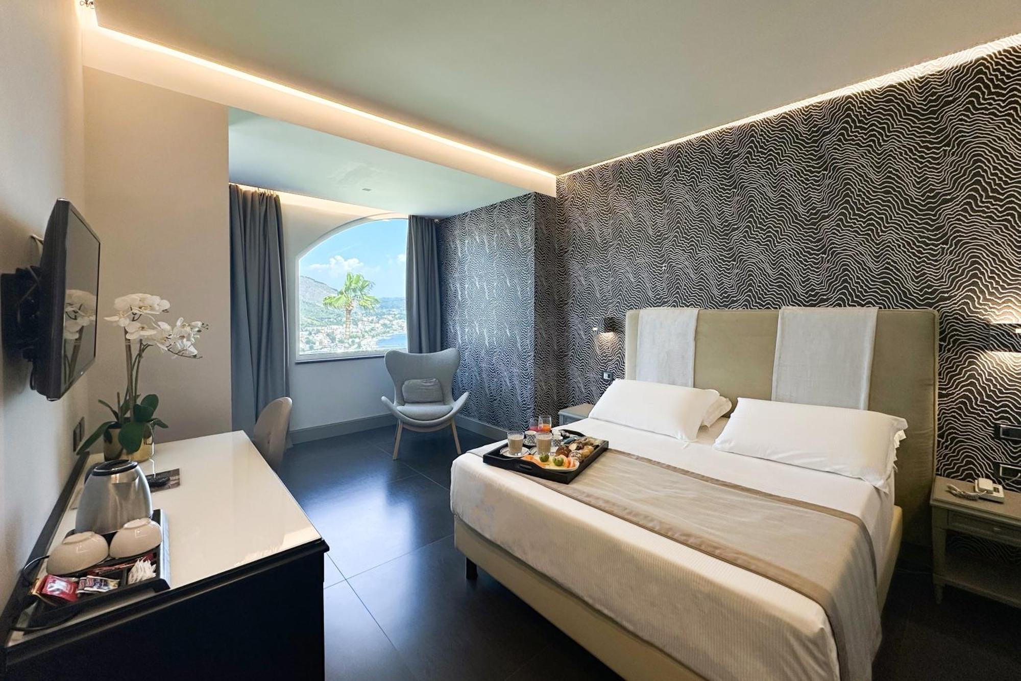 Hotel Il Gabbiano Баколи Экстерьер фото